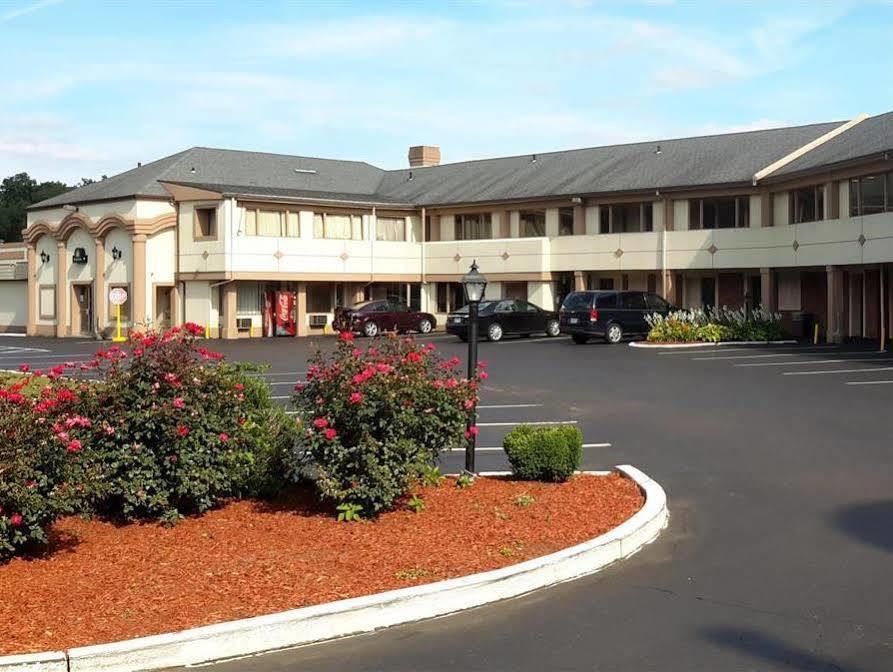 Knights Inn Bristol Levittown Esterno foto